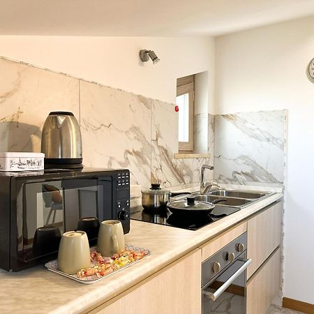 Carolas Luxury House Fiumicino Bagian luar foto