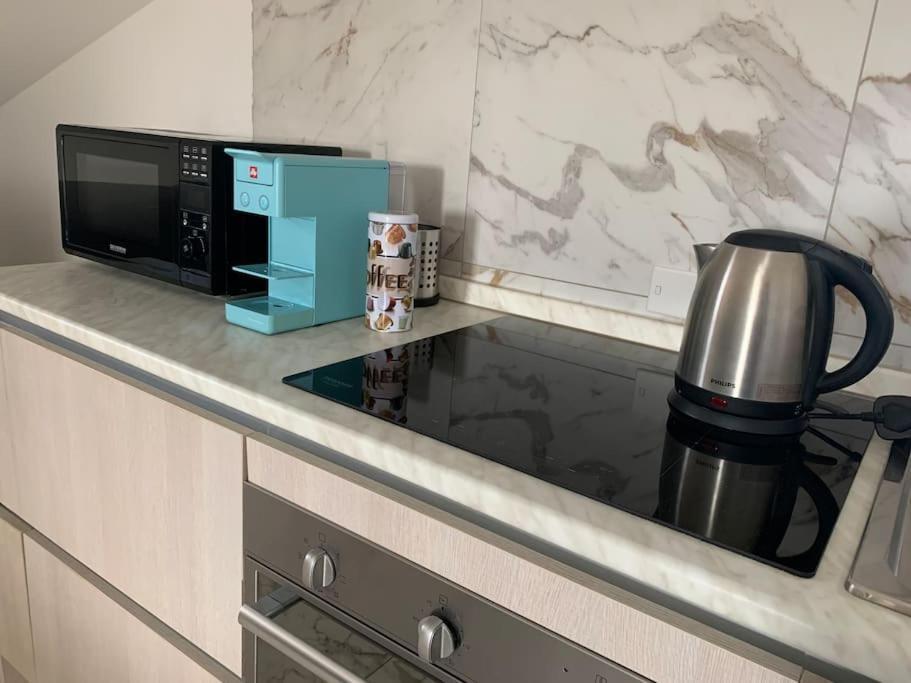 Carolas Luxury House Fiumicino Bagian luar foto
