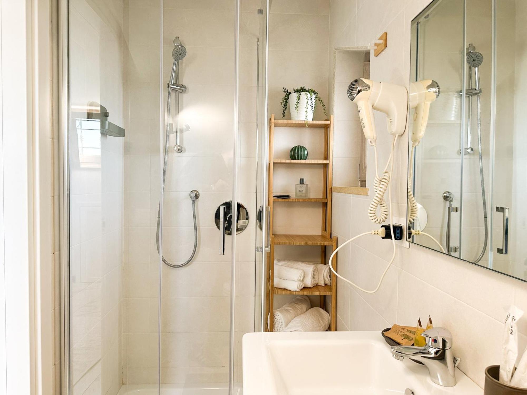 Carolas Luxury House Fiumicino Bagian luar foto