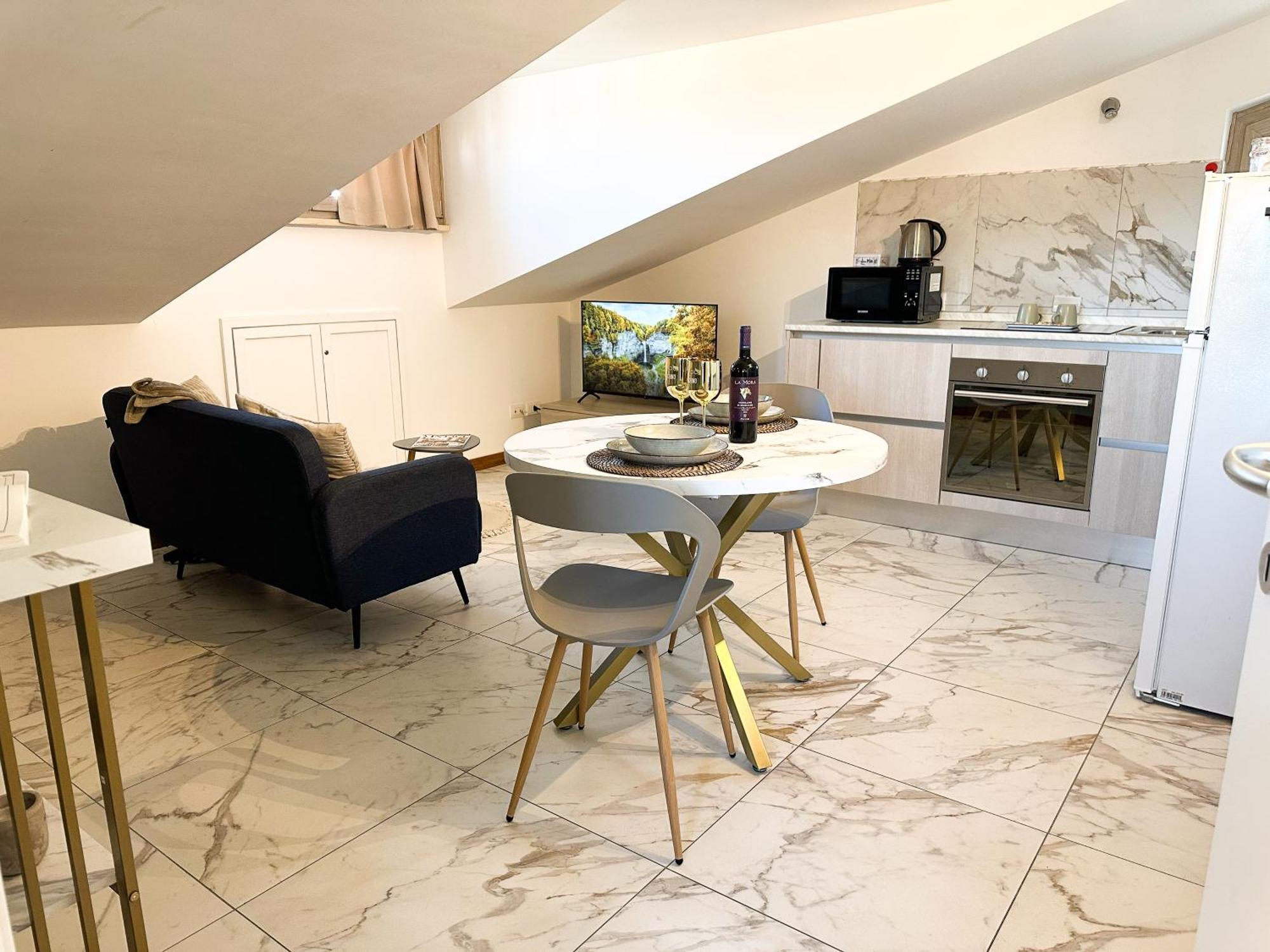 Carolas Luxury House Fiumicino Bagian luar foto